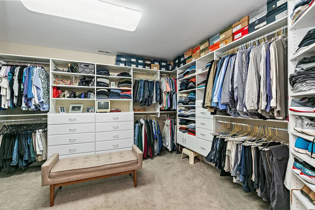 404 Sunset Drive Wilmette IL 60091