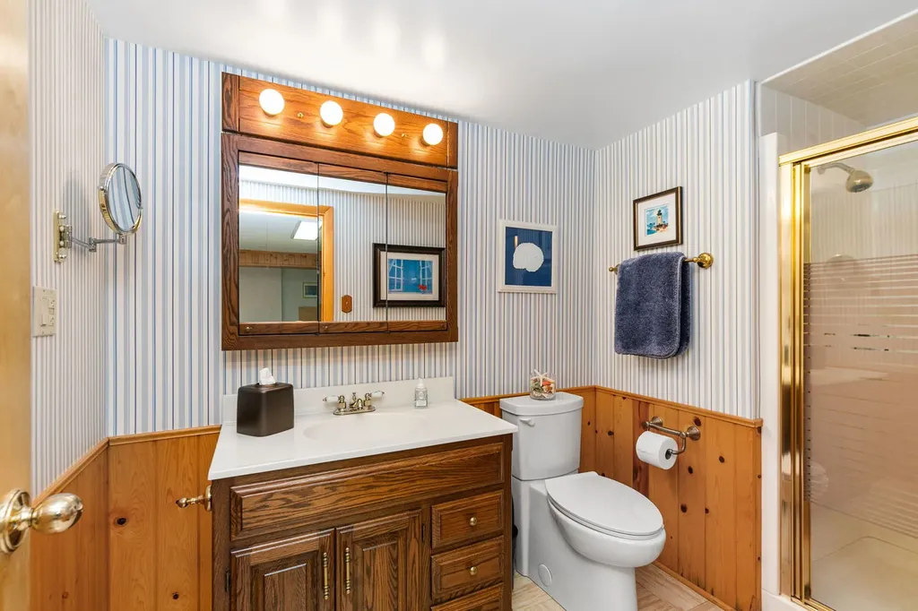 404 Sunset Drive Wilmette IL 60091