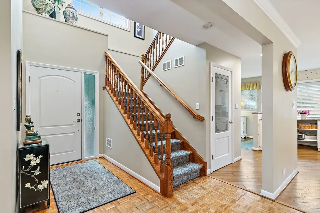 404 Sunset Drive Wilmette IL 60091