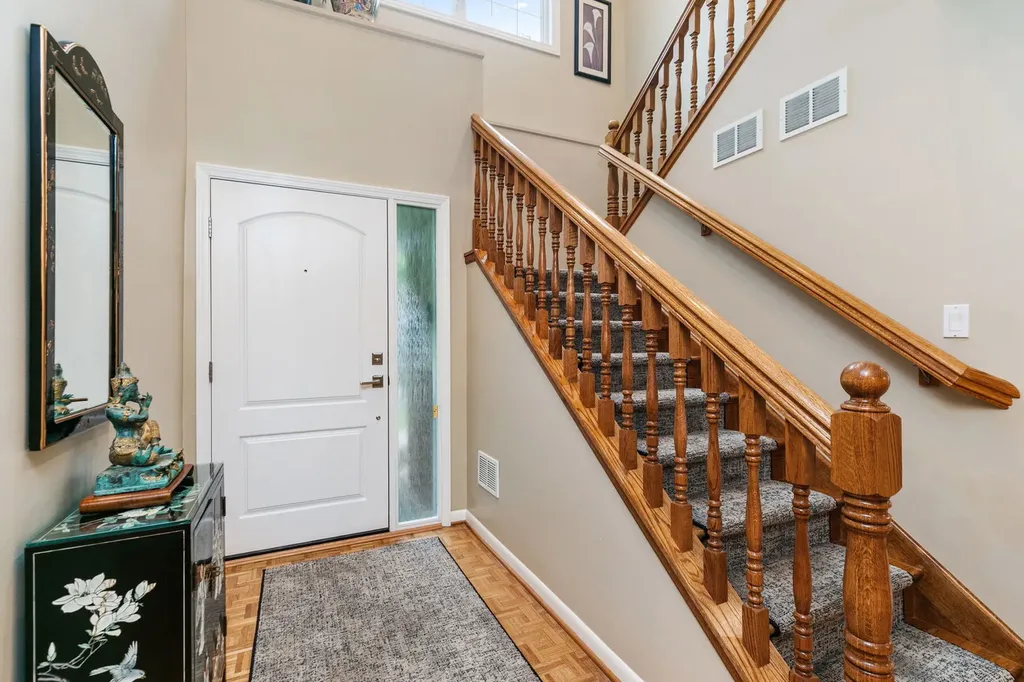 404 Sunset Drive Wilmette IL 60091