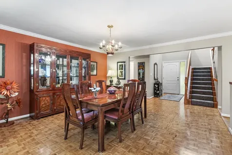 404 Sunset Drive Wilmette IL 60091