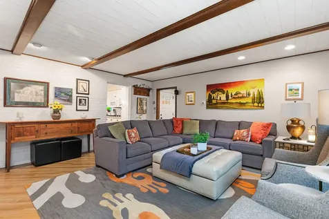 404 Sunset Drive Wilmette IL 60091