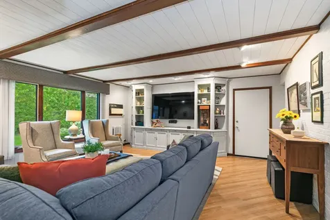 404 Sunset Drive Wilmette IL 60091