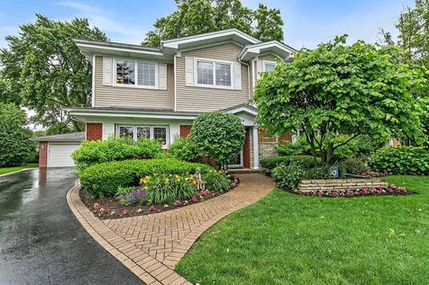 404 Sunset Drive Wilmette IL 60091