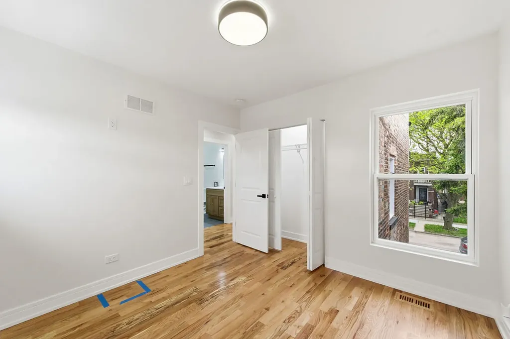 6333 South Maplewood Avenue Chicago IL 60629