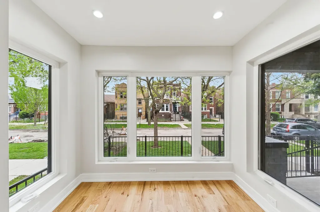 6333 South Maplewood Avenue Chicago IL 60629