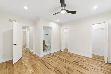 6333 South Maplewood Avenue Chicago IL 60629