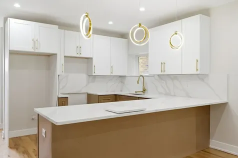6333 South Maplewood Avenue Chicago IL 60629