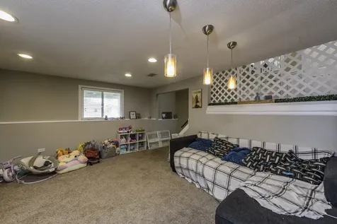 814 Holdridge Avenue Winthrop Harbor IL 60096