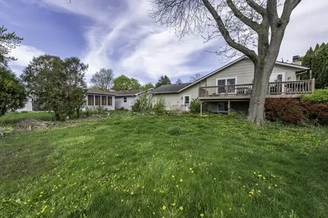 814 Holdridge Avenue Winthrop Harbor IL 60096