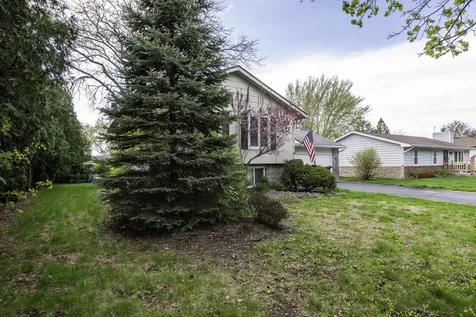 814 Holdridge Avenue Winthrop Harbor IL 60096