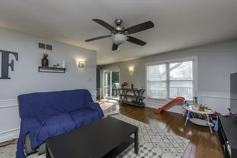 814 Holdridge Avenue Winthrop Harbor IL 60096