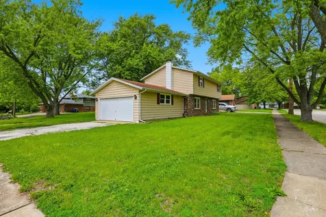 855 Stonewall Drive Bourbonnais IL 60914
