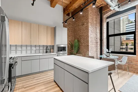 153 West Ohio Street Chicago IL 60654