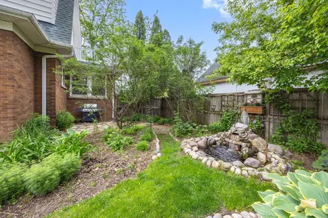 1311 North Richmond Road Mchenry IL 60050
