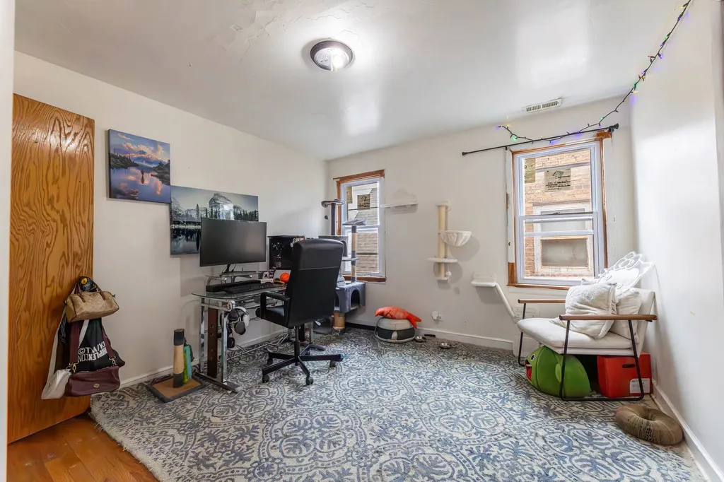 7118 South Mozart Street Chicago IL 60629