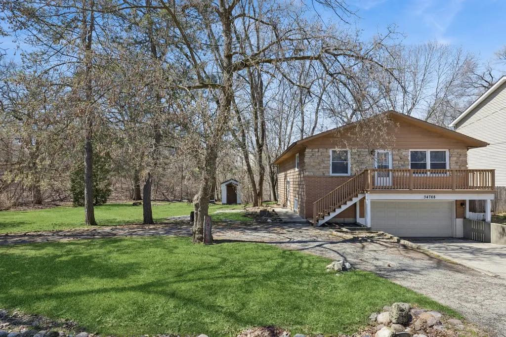 34768 North Oakside Avenue Ingleside IL 60041