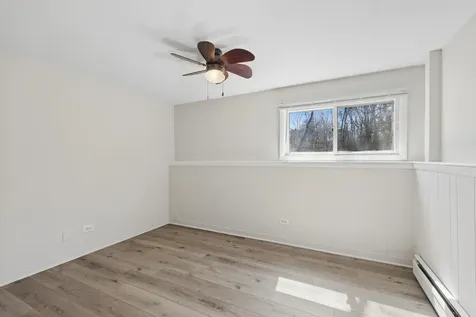 34768 North Oakside Avenue Ingleside IL 60041