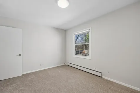 34768 North Oakside Avenue Ingleside IL 60041