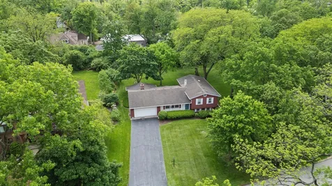 23W081 Red Oak Drive Glen Ellyn IL 60137