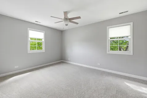 890 Norman Drive Hoffman Estates IL 60192