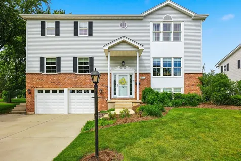 890 Norman Drive Hoffman Estates IL 60192