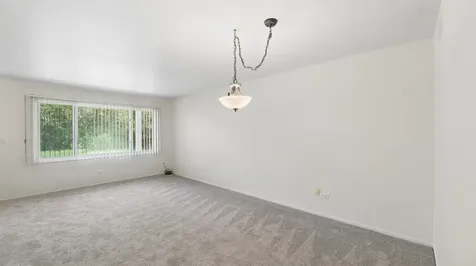 34306 North Birch Lane Gurnee IL 60031