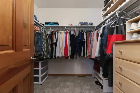 3203 Eagle Crest Road Bloomington IL 61704
