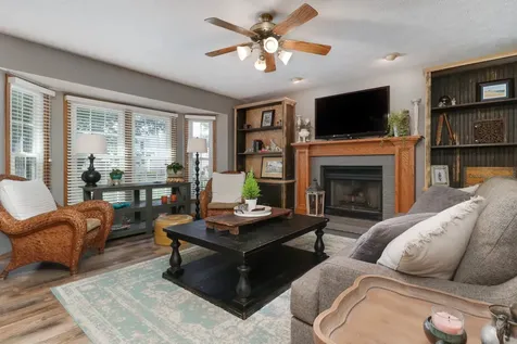 3203 Eagle Crest Road Bloomington IL 61704