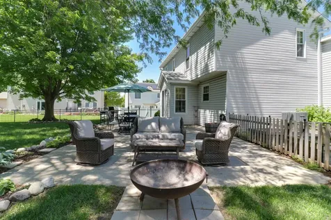 3203 Eagle Crest Road Bloomington IL 61704