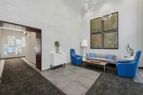 8 East Randolph Street Chicago IL 60601