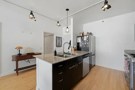 8 East Randolph Street Chicago IL 60601