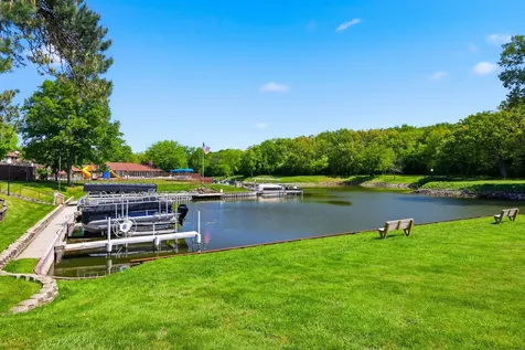 48 Oak Hill Colony Fox Lake IL 60020
