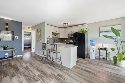 48 Oak Hill Colony Fox Lake IL 60020