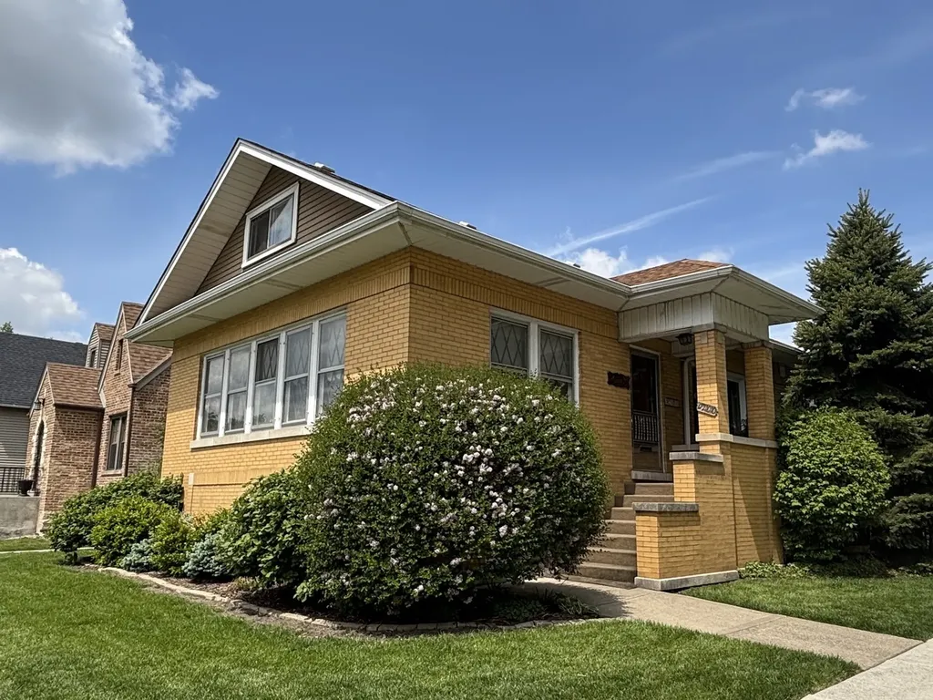 9100 Sheridan Avenue Brookfield IL 60513