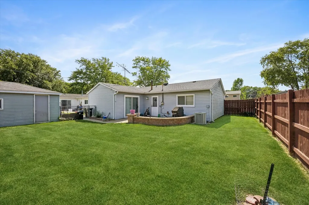 120 Olympic Drive Bolingbrook IL 60440