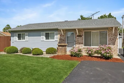 120 Olympic Drive Bolingbrook IL 60440
