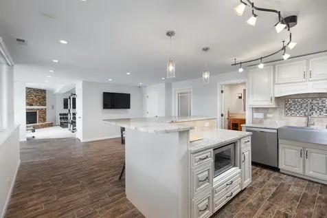 22743 Marina Drive Plainfield IL 60585