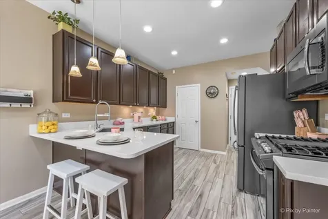 6566 Marble Lane Carpentersville IL 60110