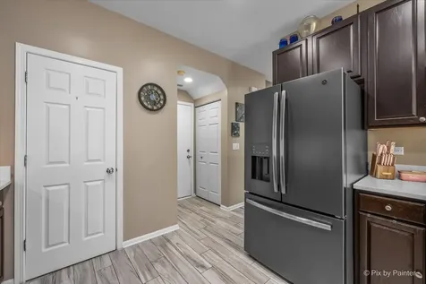 6566 Marble Lane Carpentersville IL 60110