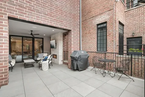 2006 North Mohawk Street Chicago IL 60614