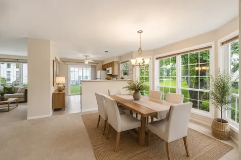 325 Stillwater Court Wauconda IL 60084