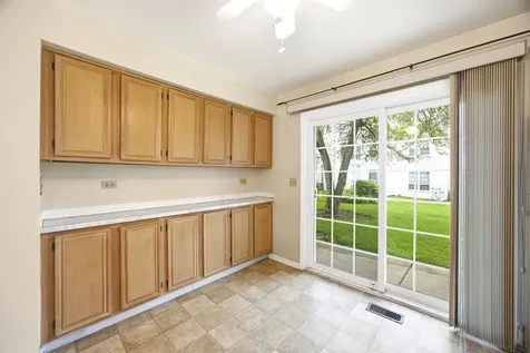 325 Stillwater Court Wauconda IL 60084