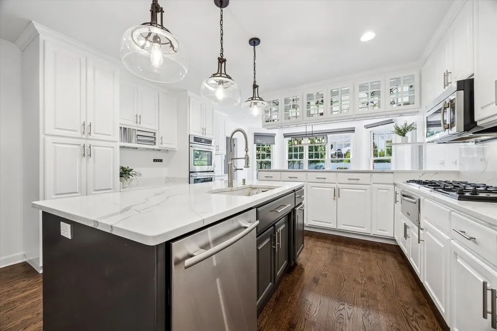 4124 Clausen Avenue Western Springs IL 60558
