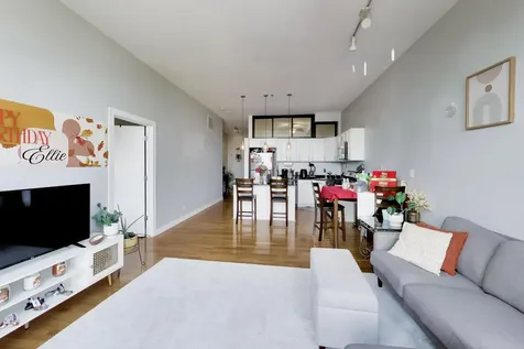 1 South Leavitt Street Chicago IL 60612