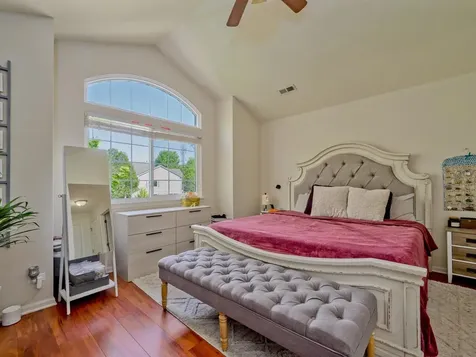6051 Canterbury Lane Hoffman Estates IL 60192