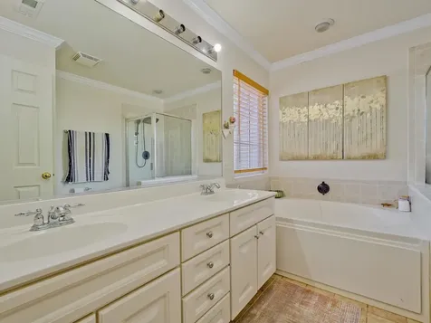 6051 Canterbury Lane Hoffman Estates IL 60192