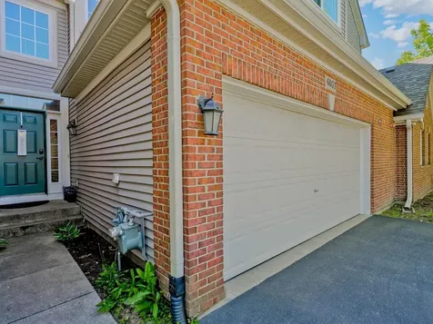 6051 Canterbury Lane Hoffman Estates IL 60192