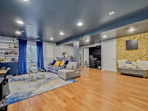 6051 Canterbury Lane Hoffman Estates IL 60192