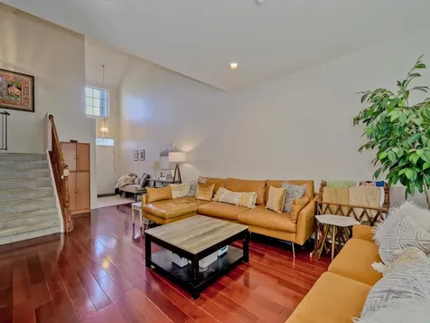 6051 Canterbury Lane Hoffman Estates IL 60192
